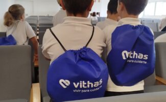 110 escolares aprenden a prevenir la diabetes infantil en un Aula Salud del Hospital Vithas Sevilla