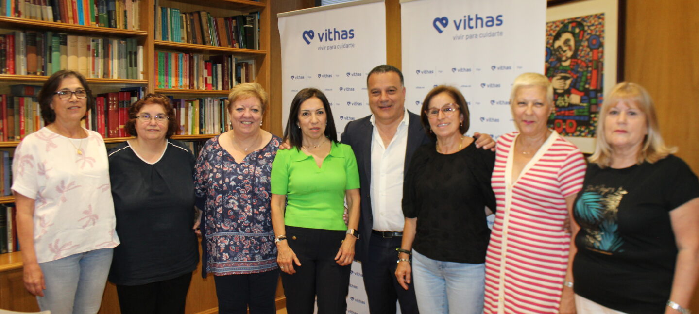 Vithas Vigo homenajea a sus jubilados