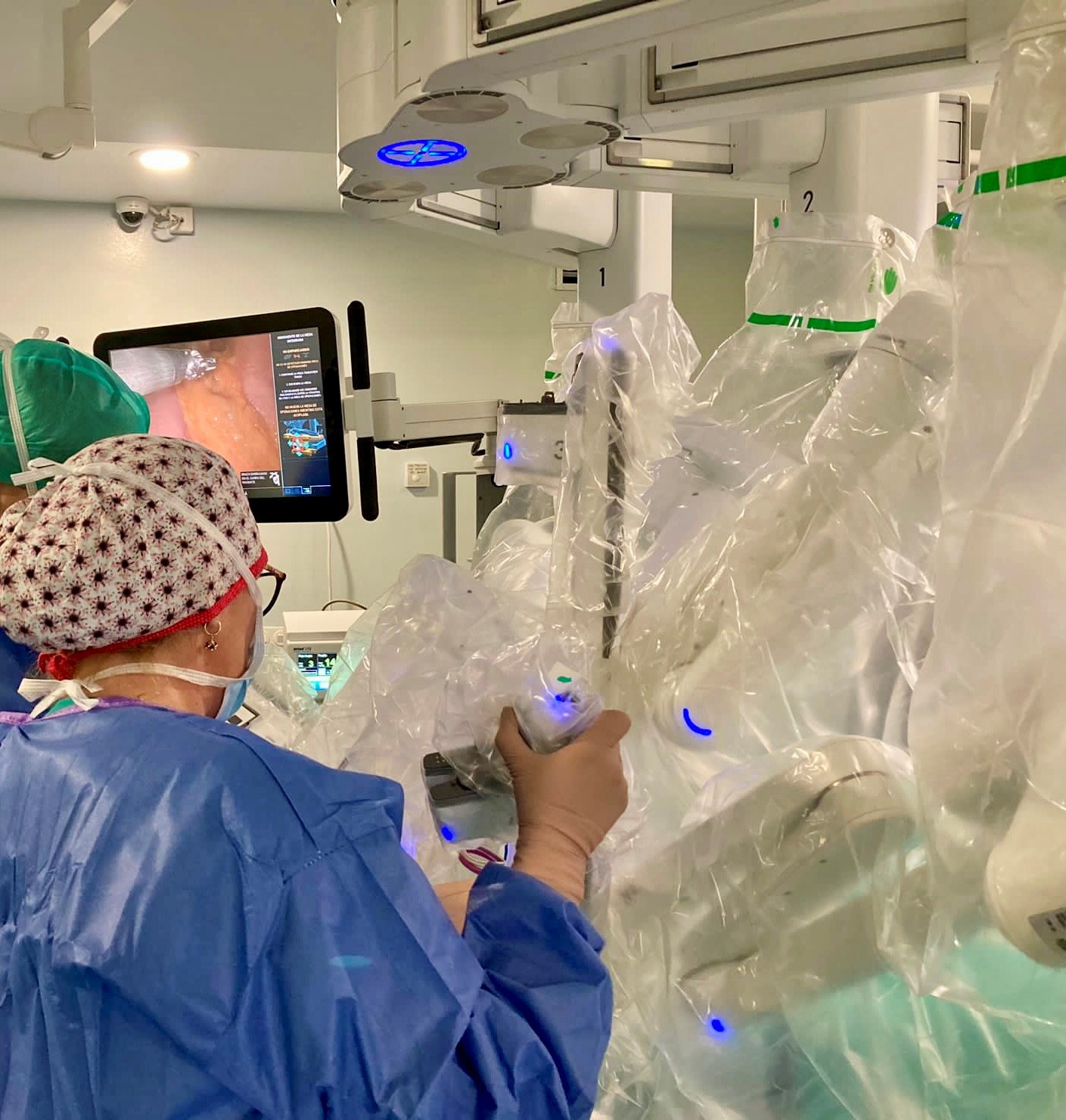 El Hospital Vithas Valencia 9 de Octubre suma la cirugía bariátrica a la tecnología robótica 