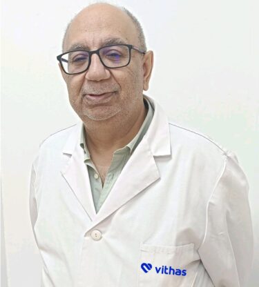 Dr. Melwani Melwani, Kishore Navalrai