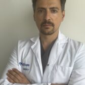 Doctor Daniel Durán, maxilofacial.