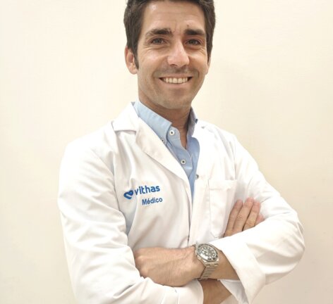 Doctor Alberto Cuevas, cirujano maxilofacial Vithas Málaga Doctor Alberto Cuevas, cirujano maxilofacial Vithas Málaga