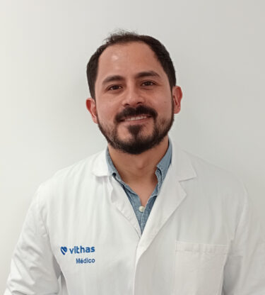 Dr. Lizandro Ruiz, Víctor José