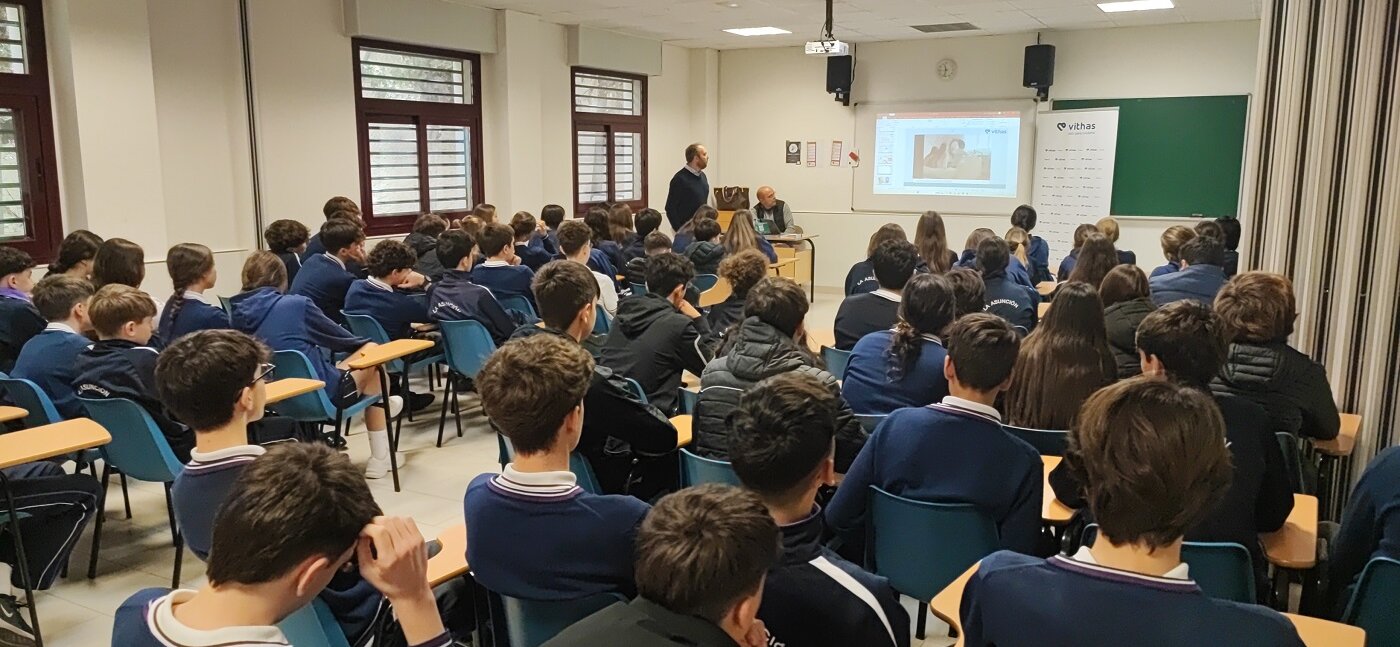 Vithas Andalucía consolida en 2024 su apuesta por la formación y la concienciación, gracias a su programa de Aulas Salud