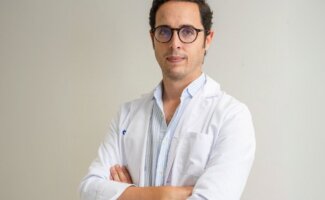 El Dr. Javier Collado, cirujano plástico de Vithas Málaga, mejor especialista de España en 