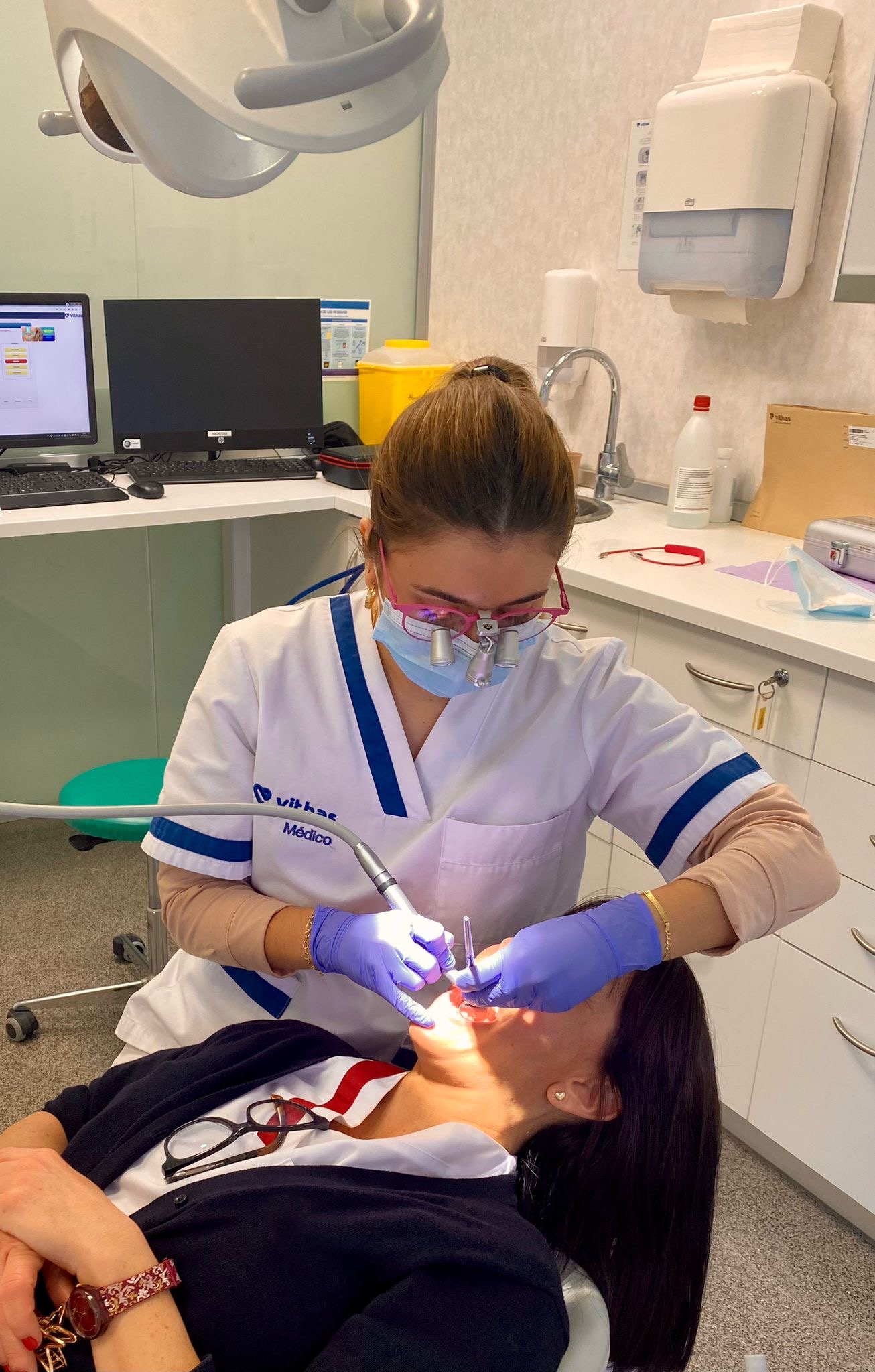 Una oclusión dental sin tratar puede ocasionar pérdida de piezas dentales o cefaleas