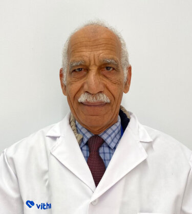 Dr. Suleiman Moh'D, Salomón