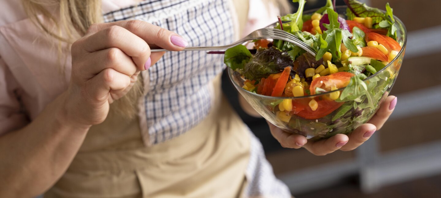 Hábitos saludables en alimentación para mantener en el año