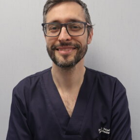 El Dr. José María Palacios García es especialista en Otorrinolaringología en Sevilla en el Hospital Vithas Sevilla. Pide cita en vithas.es