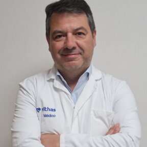 El Dr. Jorge Sánchez Villegas es especialista en Medicina Interna en Vithas Sevilla.