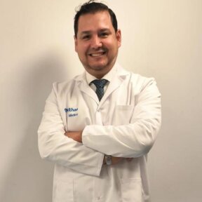 Dr. Carlos Gabriel Simons Rodríguez