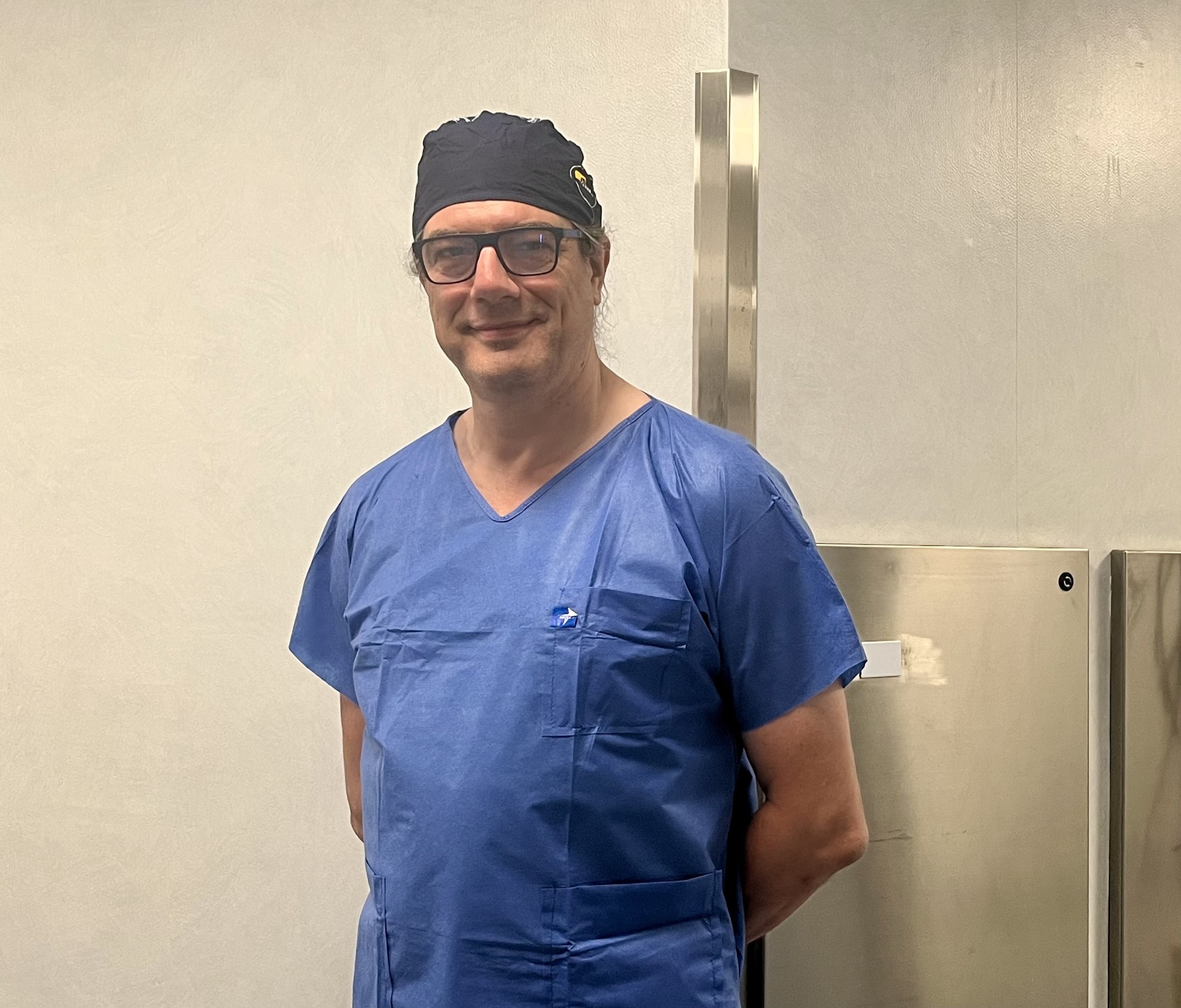El Dr. Barrasa aplica en Vithas Valencia Consuelo la técnica THD Anolift, una alternativa innovadora y menos invasiva para el tratamiento de hemorroides sangrantes