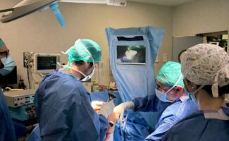 El Hospital Vithas Valencia Consuelo incorpora la cirugía navegada en prótesis de rodilla