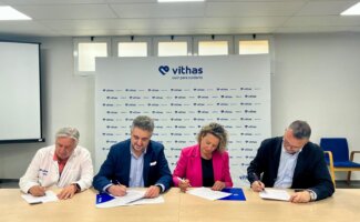 El Hospital Vithas Aguas Vivas y Guadalsalus firman una innovadora alianza para el tratamiento integral de salud mental y adicciones