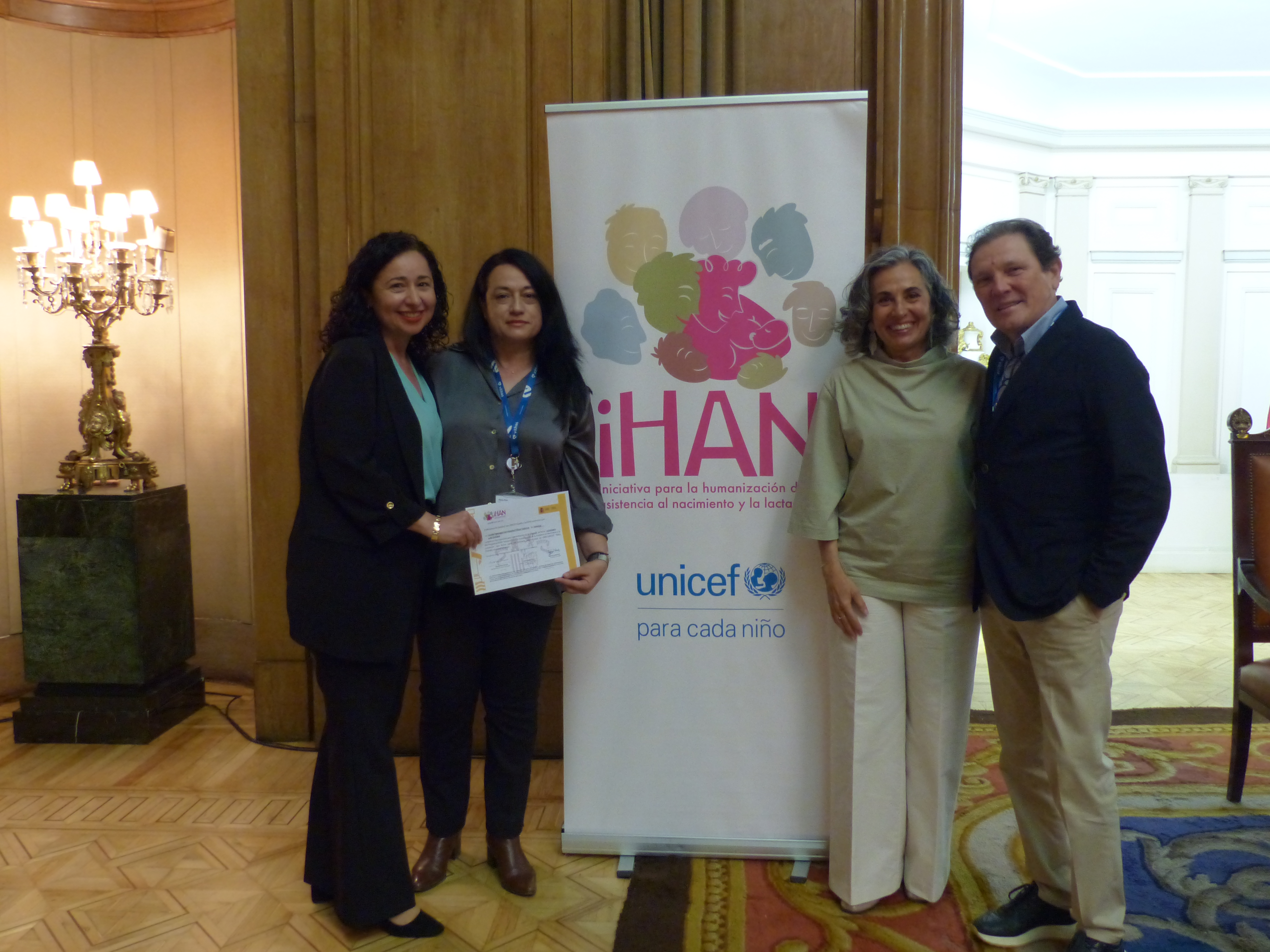 Vithas Valencia 9 de Octubre refuerza su compromiso con la promoción de la lactancia materna en su unidad neonatal
