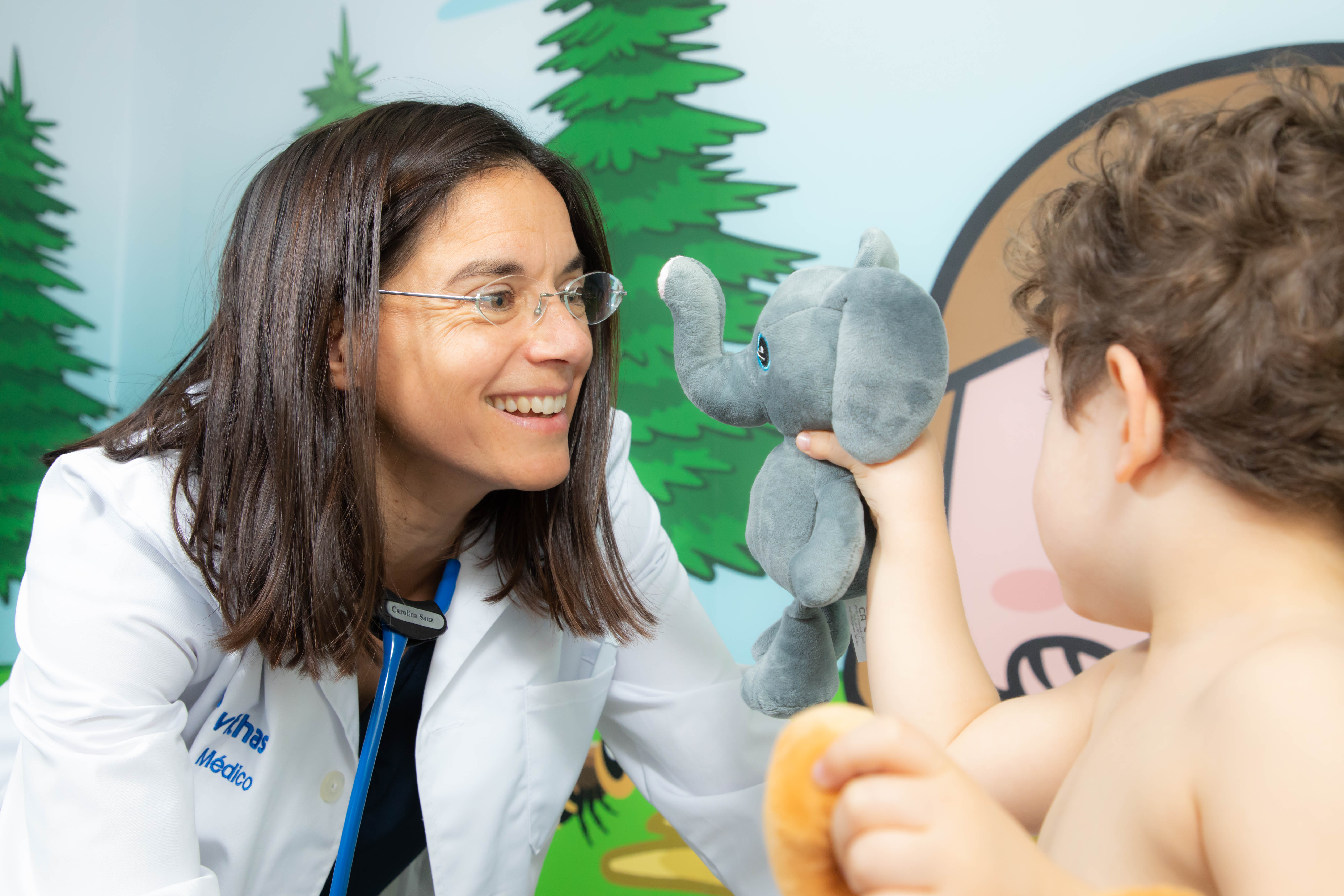 Aumentan las consultas pediátricas, por otitis, quemaduras e infecciones, y las adultas, por golpes de calor y deshidratación