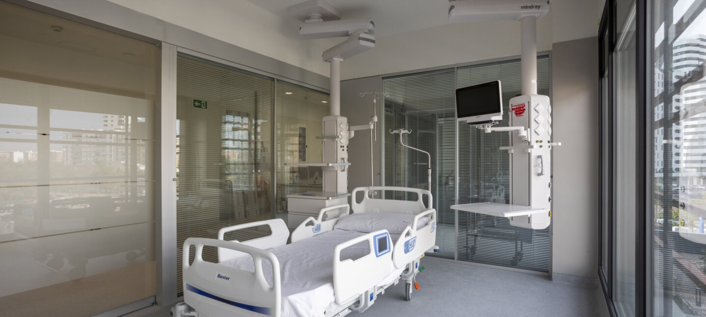 El Hospital Vithas Valencia Turia apuesta por una innovadora UCI con luz natural