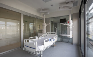 El Hospital Vithas Valencia Turia apuesta por una innovadora UCI con luz natural
