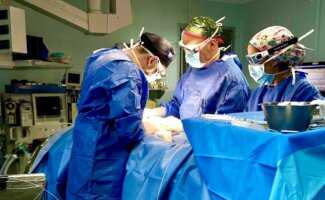 Cómo actuar y por qué las hemorroides empeoran en verano