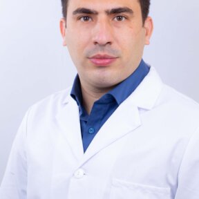 Dr. Diego Bravo López