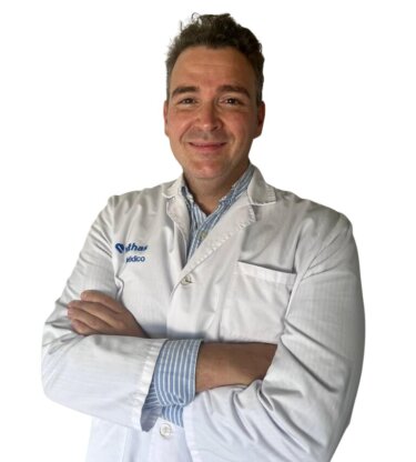 Dr. Pina Buded, Santiago