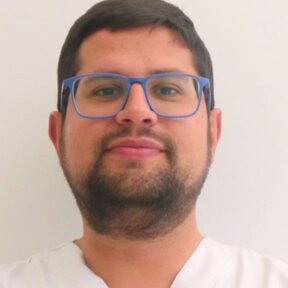 Dr. Alberto Delgado González