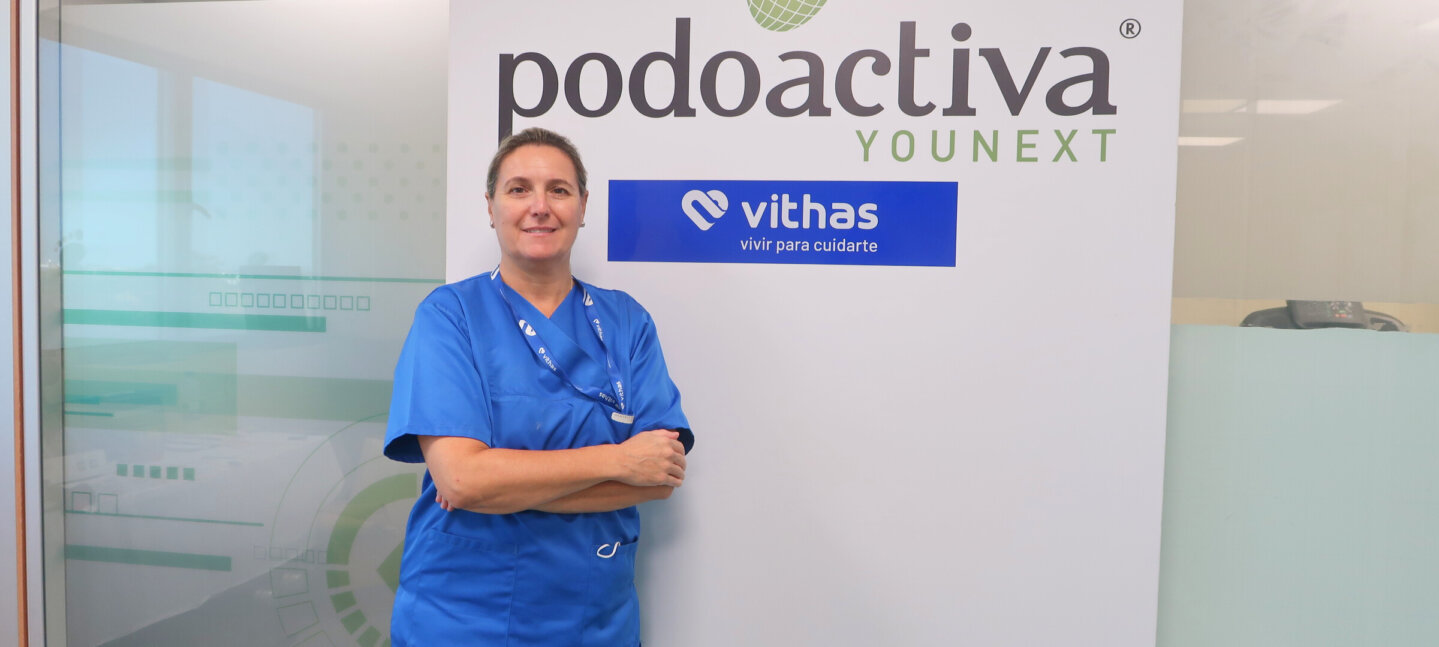 Los podólogos de Vithas Sevilla presentan las claves para escoger plantillas y zapatos para el curso escolar