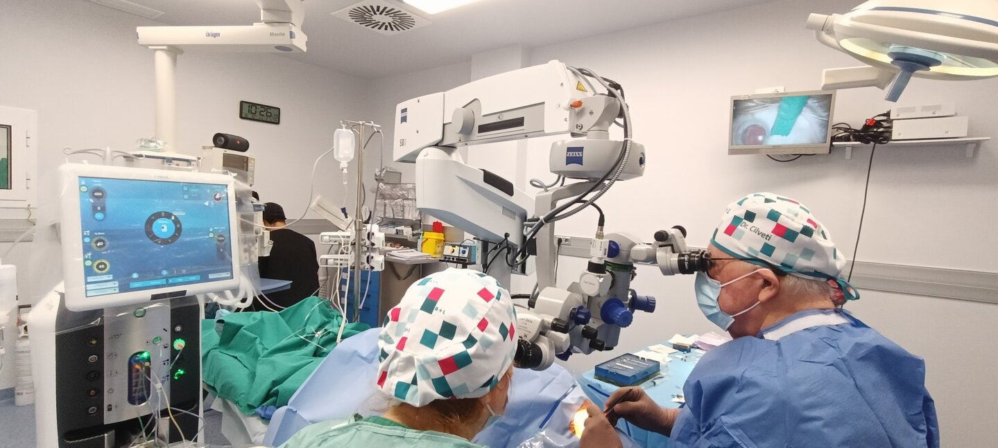 El Hospital Vithas Xanit Internacional apuesta por el láser de femtosegundo, innovación en cirugía de cataratas para intervenciones más rápidas, seguras y eficaces