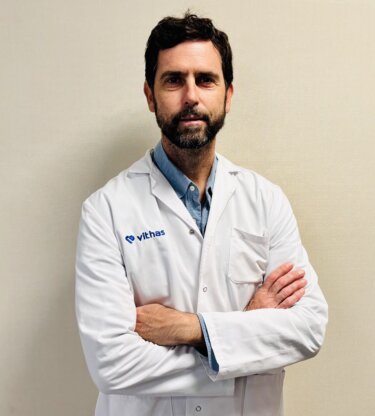 Dr. Bruna Esteban, Marcos Dr. Bruna Esteban, Marcos