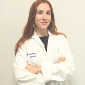 MARTA GONZÁLEZ QUIJANO VITHAS La Dra. Marta González Quijano es especialista en Cardiología en Sevilla en el Hospital Vithas Sevilla