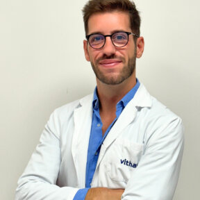 El Dr. Miguel Ángel Gómez Luque es especialista en Urología en Sevilla del grupo Suturo en el Hospital Vithas Sevilla.