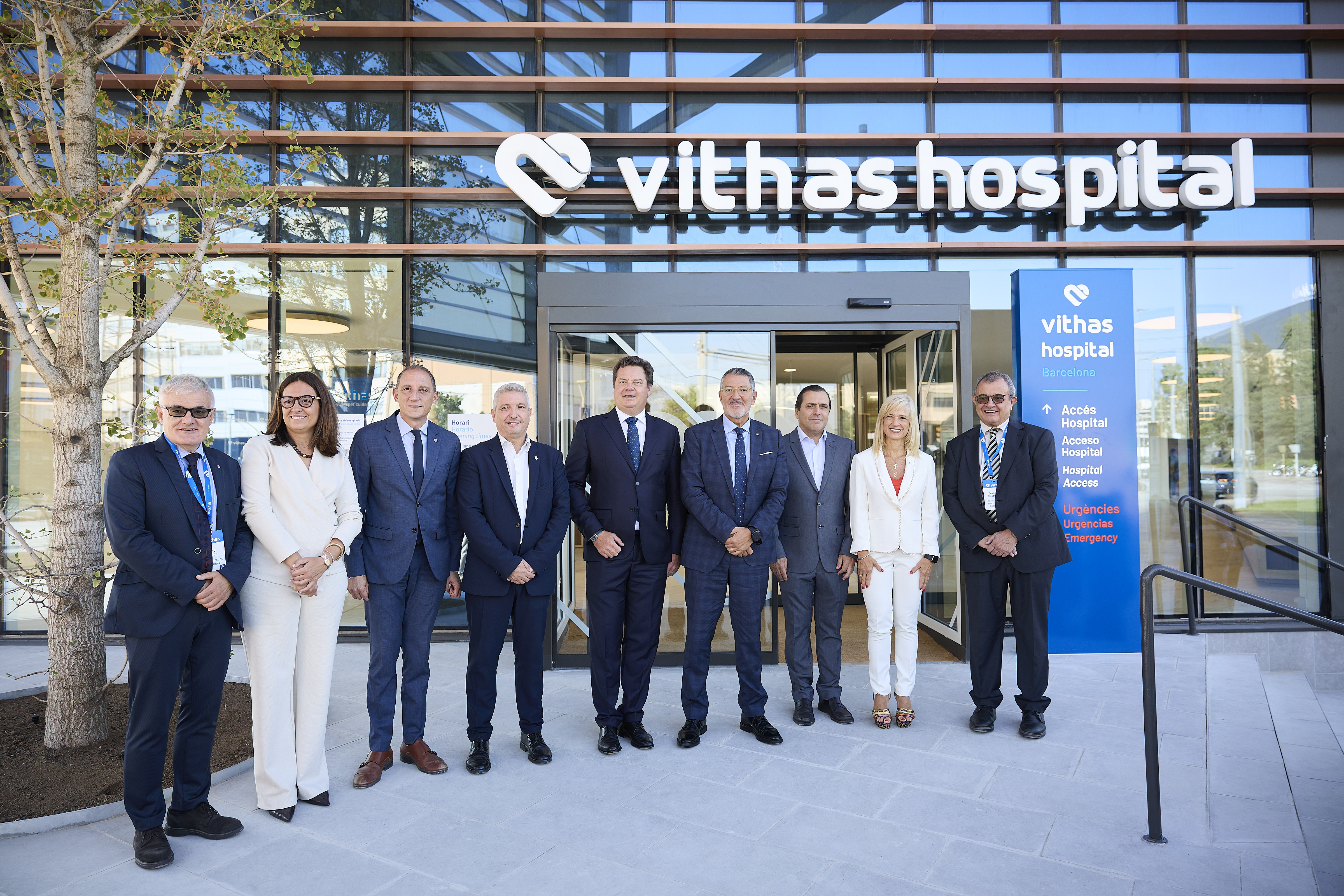 La presentació institucional de l'Hospital Vithas Barcelona congrega a autoritats públiques, empresarials, sanitàries i socials