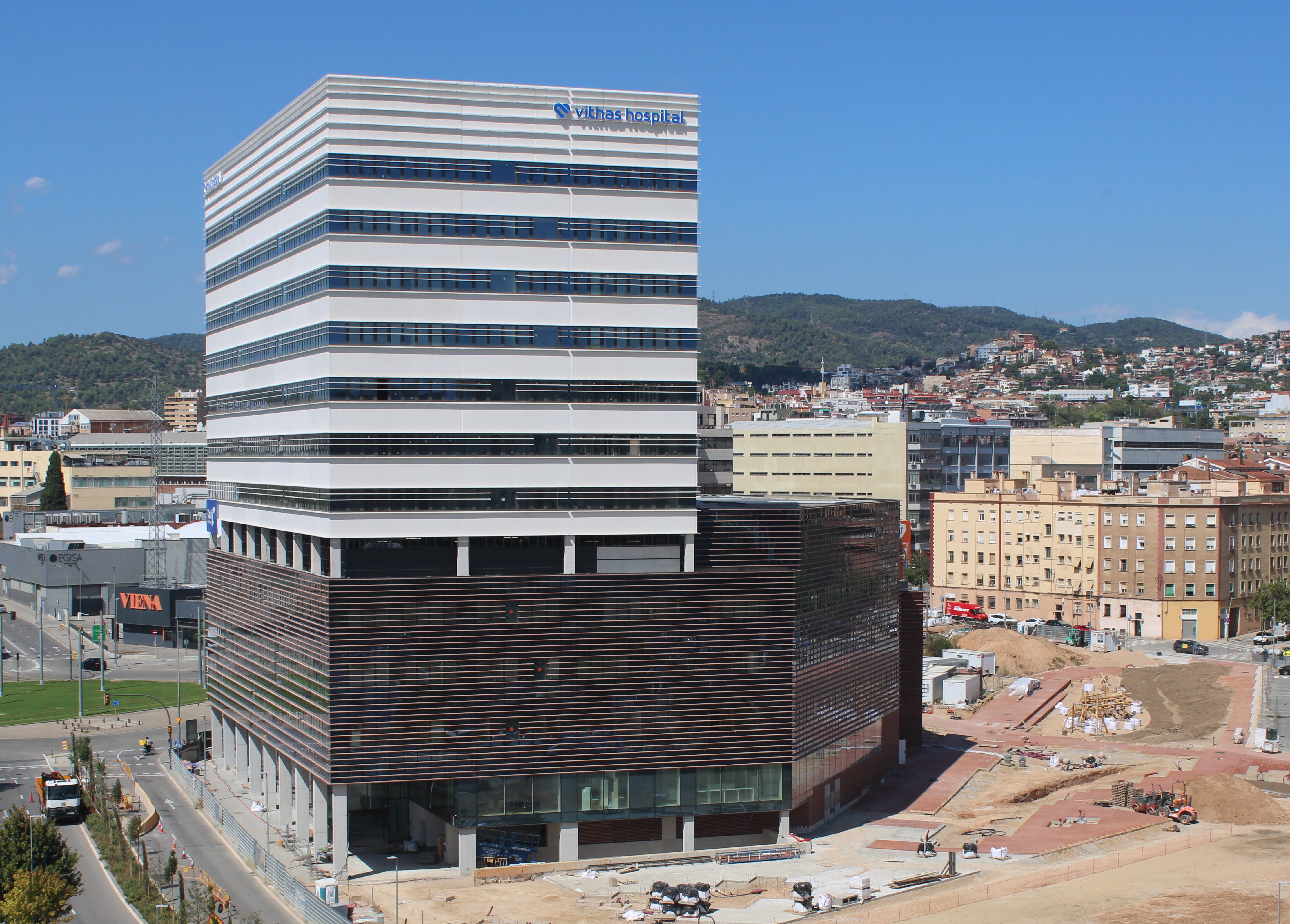 Més de 1.000 professionals sanitaris i no sanitaris aspiren a formar part de l'equip del nou Hospital Vithas Barcelona