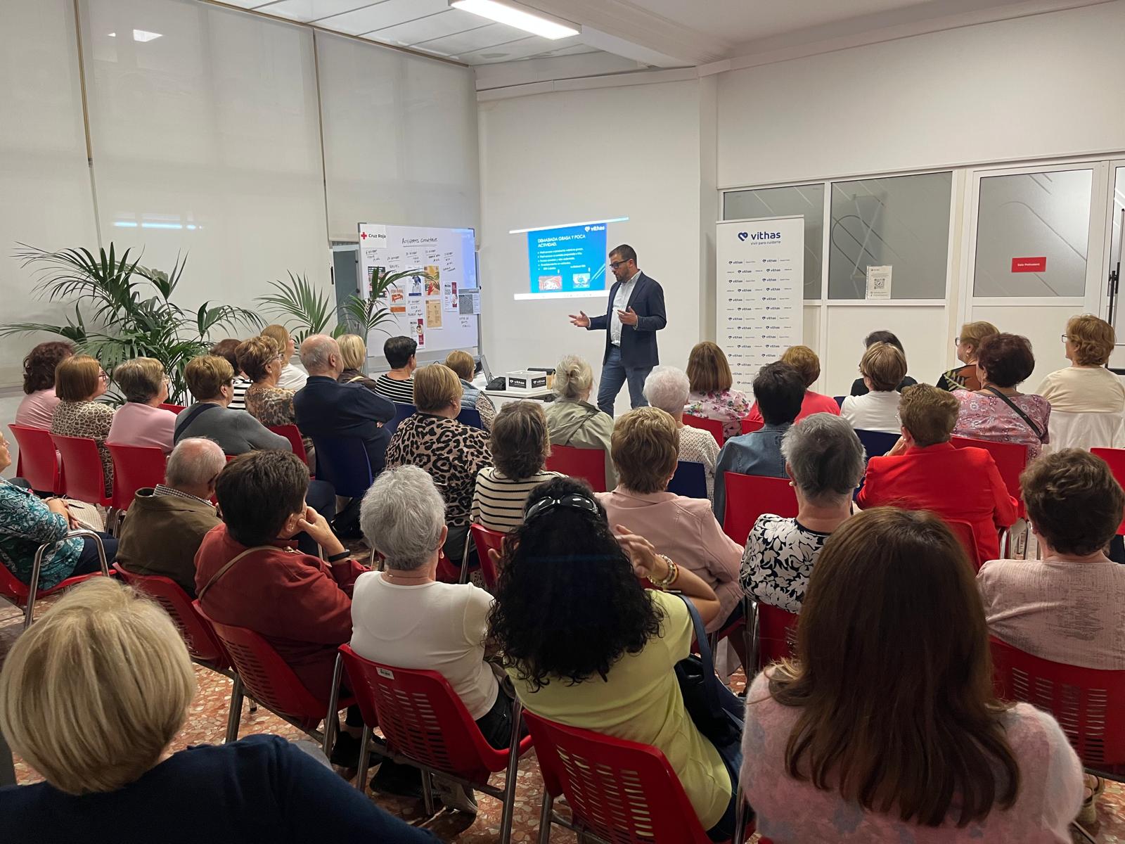 Unas 500 personas se forman en hábitos saludables en las Aula Salud del Hospital Vithas Aguas Vivas