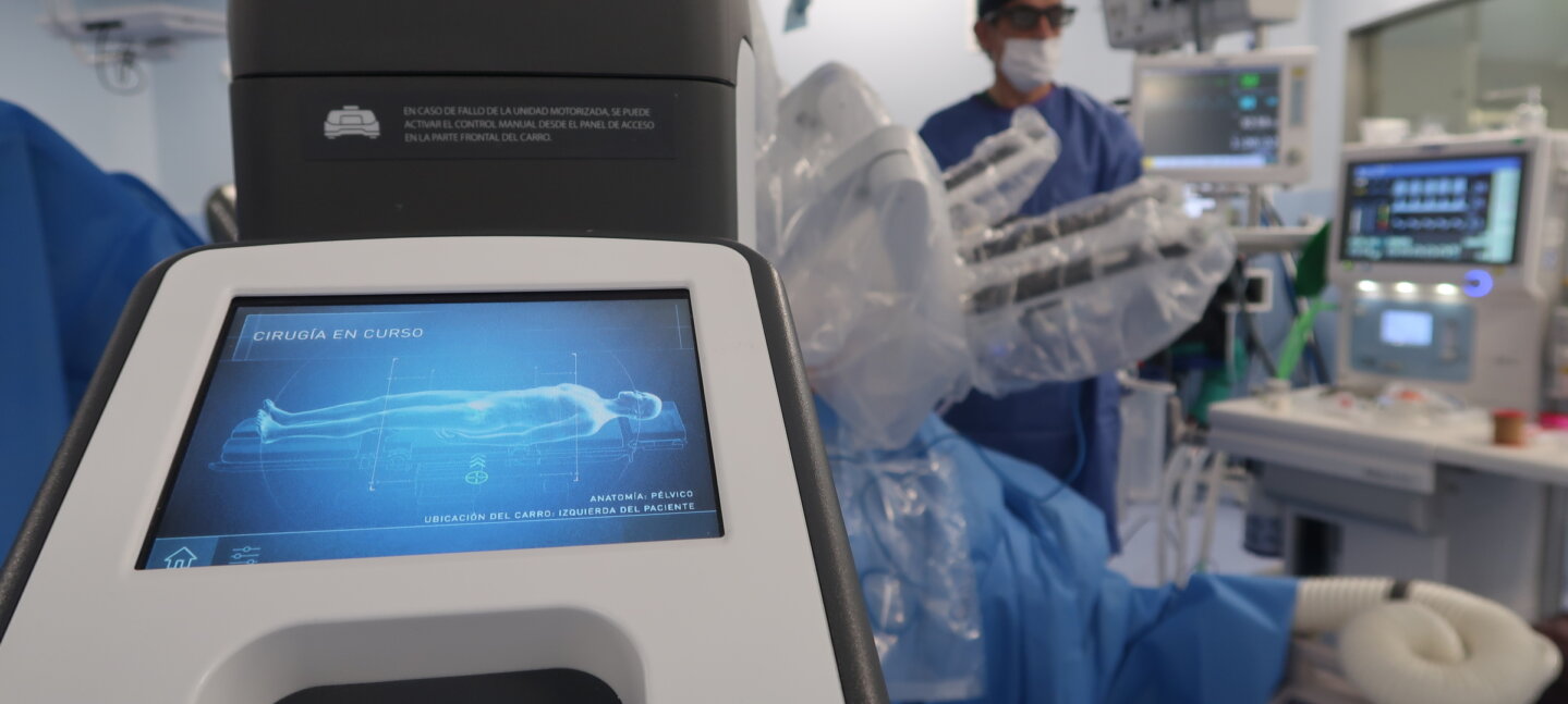 Vithas Andalucía impulsa la salud masculina con tecnología láser y robótica para el tratamiento de patologías urológicas