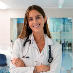 Dra. María Anguita Gámez