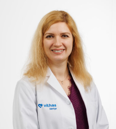 Dra. Sidak , Kateryna