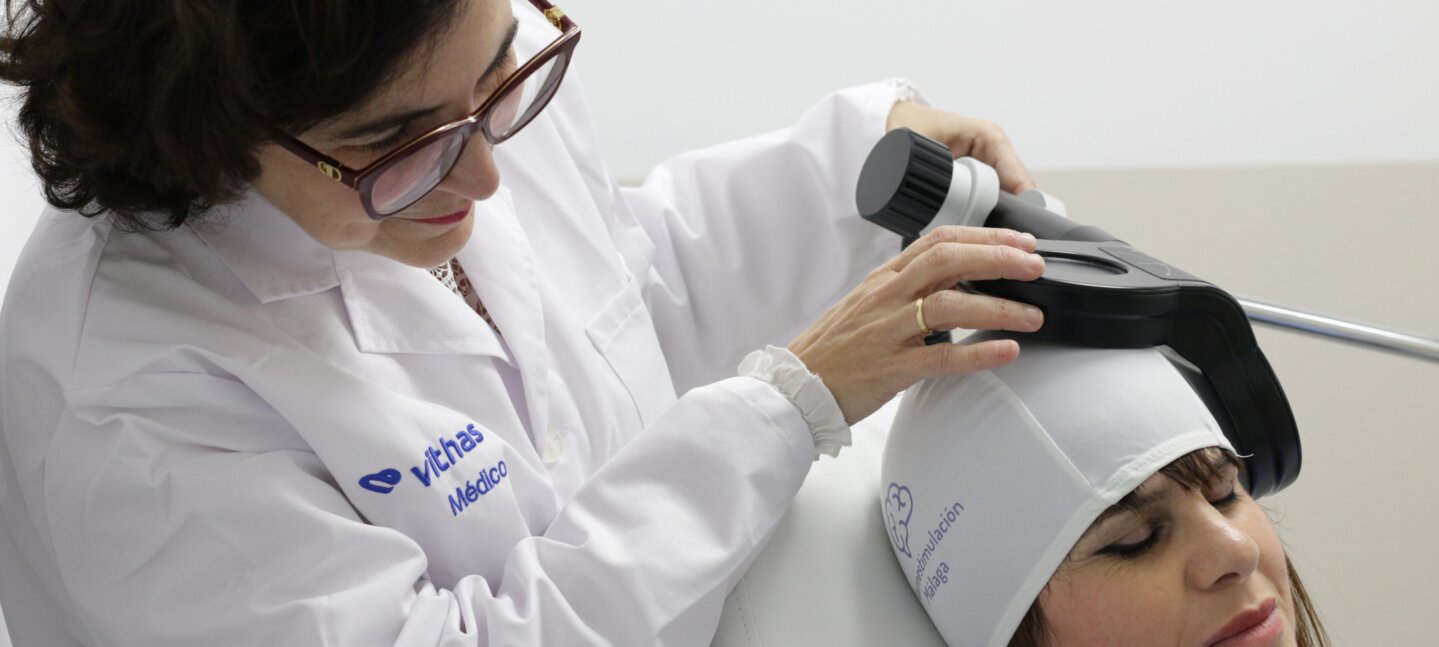 Vithas Xanit Internacional apuesta por la estimulación magnética transcraneal repetitiva como alternativa eficaz para tratar la depresión resistente y otros trastornos mentales