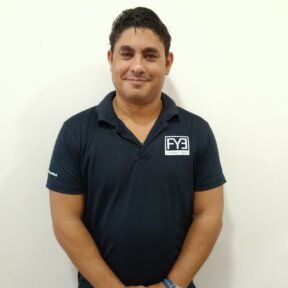 Dr. Roger Cabrera Begue