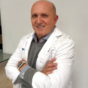 Dr. Mariano Fernández Baena