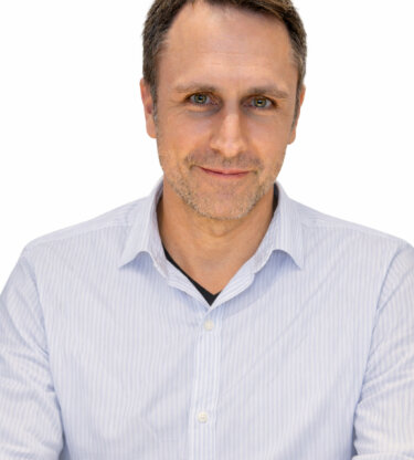 Dr. Fernández Zapata, Alberto