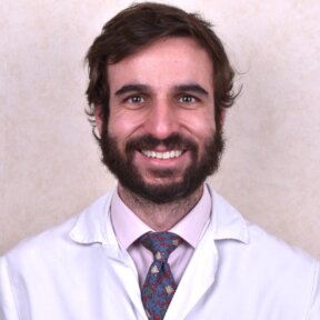 SADA MALUMBRES, ÁLVARO Dr. Álvaro Sada Malumbres, especialista en Cirugía Oral y Maxilofacial en La Milagrosa