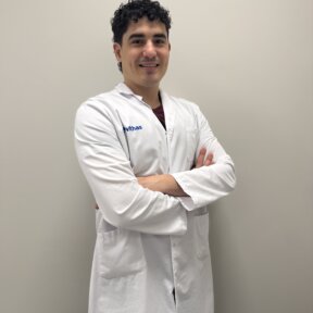 Dr. Enrique Cuñat Navarro