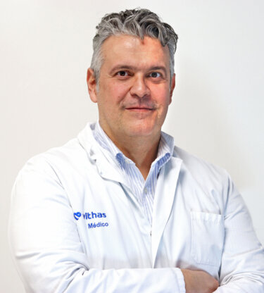 Dr. Montesdeoca García, Nestor