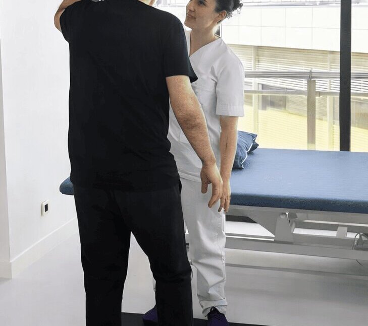 Expertos de Vithas Xanit advierten que las secuelas del ictus lacunar pueden confundirse con los efectos del envejecimiento y pasar desapercibidas