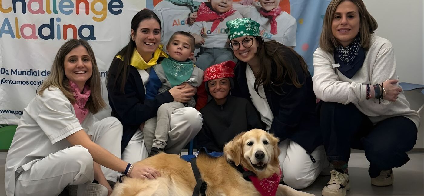 Rubén, Reda y Laia ponen rostro al #PañueloChallengeAladina en Vithas Valencia Consuelo