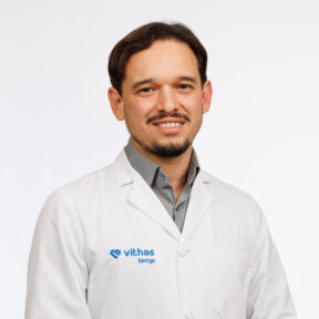 Dr. Gustavo Andrés Torres Gaona