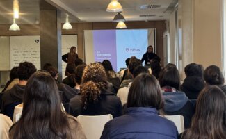 El Hospital Vithas Medimar acerca la labor asistencial a jóvenes en plena elección de futuro académico