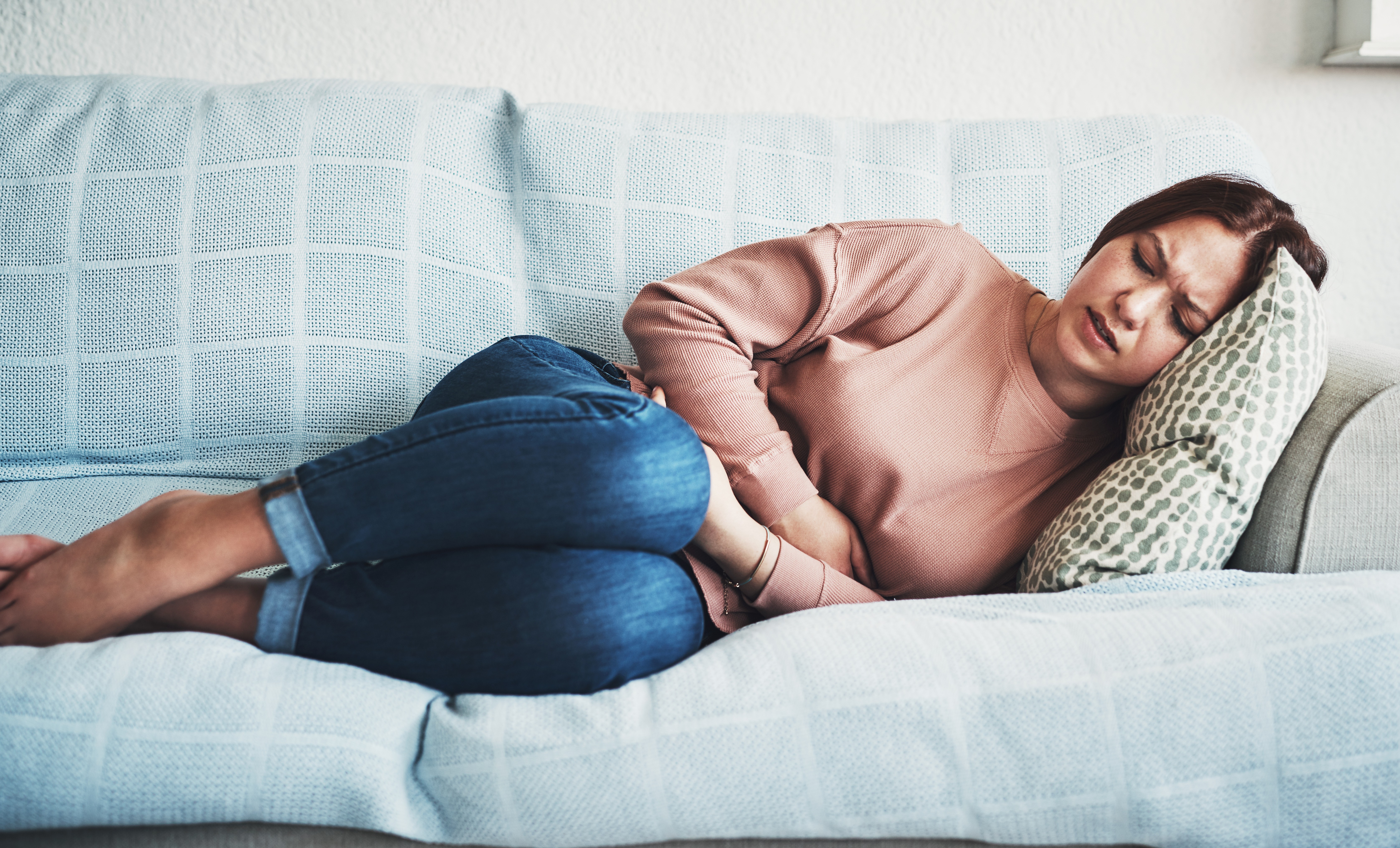 Los hospitales Vithas de la Comunidad Valenciana destacan la importancia de no normalizar el dolor menstrual intenso