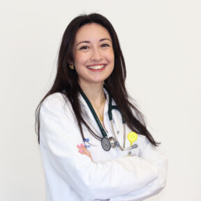 Dra. Broughton Díez, especialista en Geriatría en el Hospital Universitario Vithas Madrid La Milagrosa